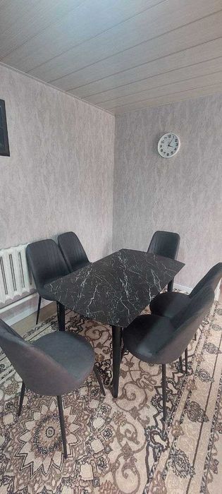 Кухонный стол стул сотилади