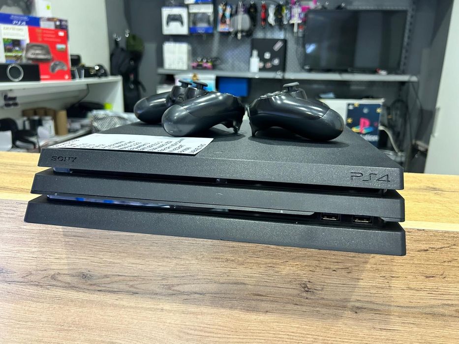 Playstation4 PRO 1TB 4K + 16игр