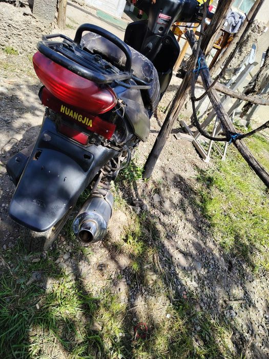 Vând scuter 49 cc
