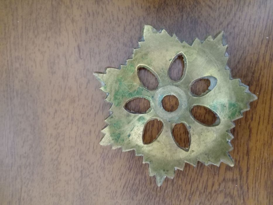 Подсвечник из бронзы