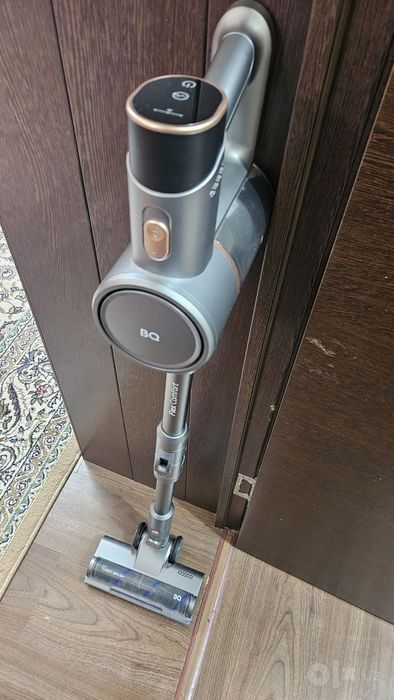 Продаётся Б/У Беспроводной моющий пылесос BQ VCA1004W 2 в 1, HEPA H10