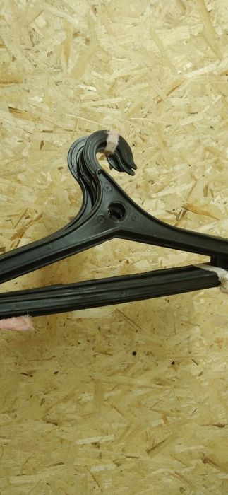 Вешалки-плечики для одежды