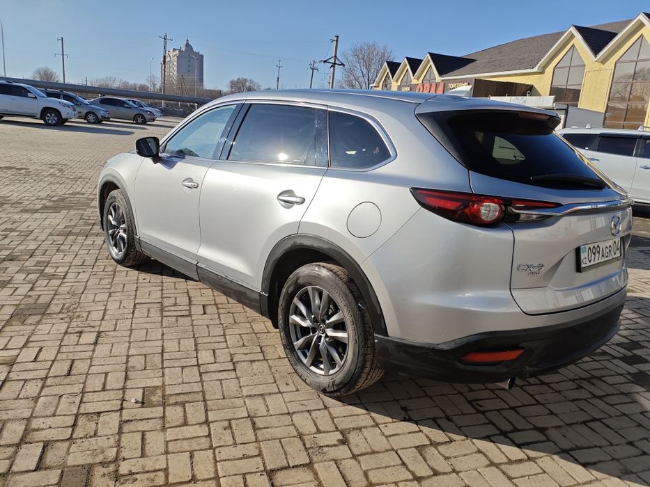 Продам машину Mazda CX-9