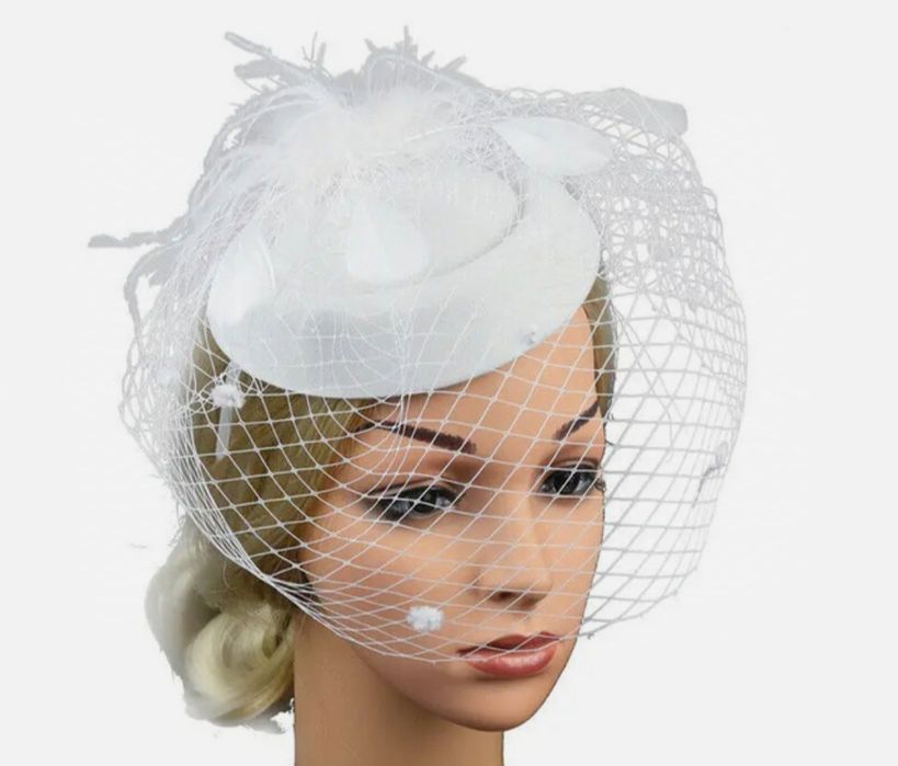 Роскошная женская шляпа-вуалетка