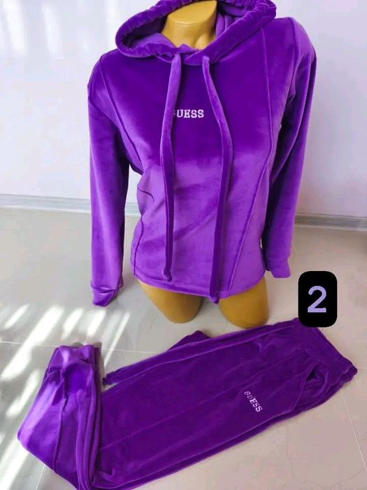 Trening dama catifea 170lei