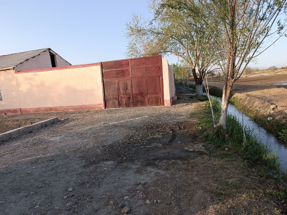 Срочно Навбахор Бешработ йулни екасидан ховли сотилади