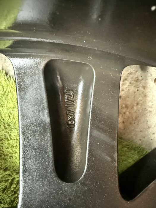 2 броя джанти Toyota 18 land Cruiser/Hilux