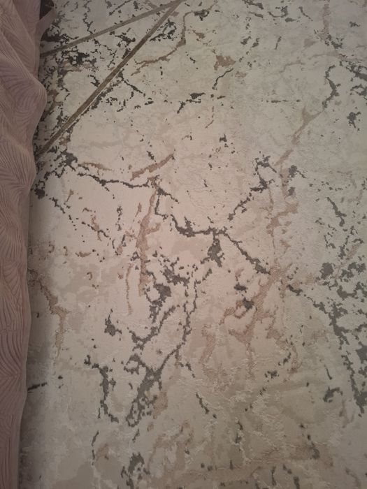 Палас отличного качество  65000