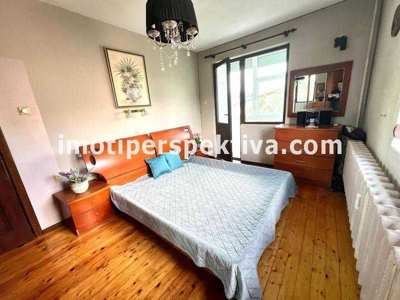 реф.19531 Етаж от къща+таванска стая+приземна стая-Гагарин!