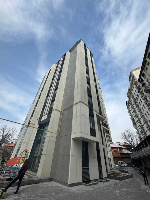 Срочно Продаётся квартира в Мирзо Улугбек р-н паркентский коробка