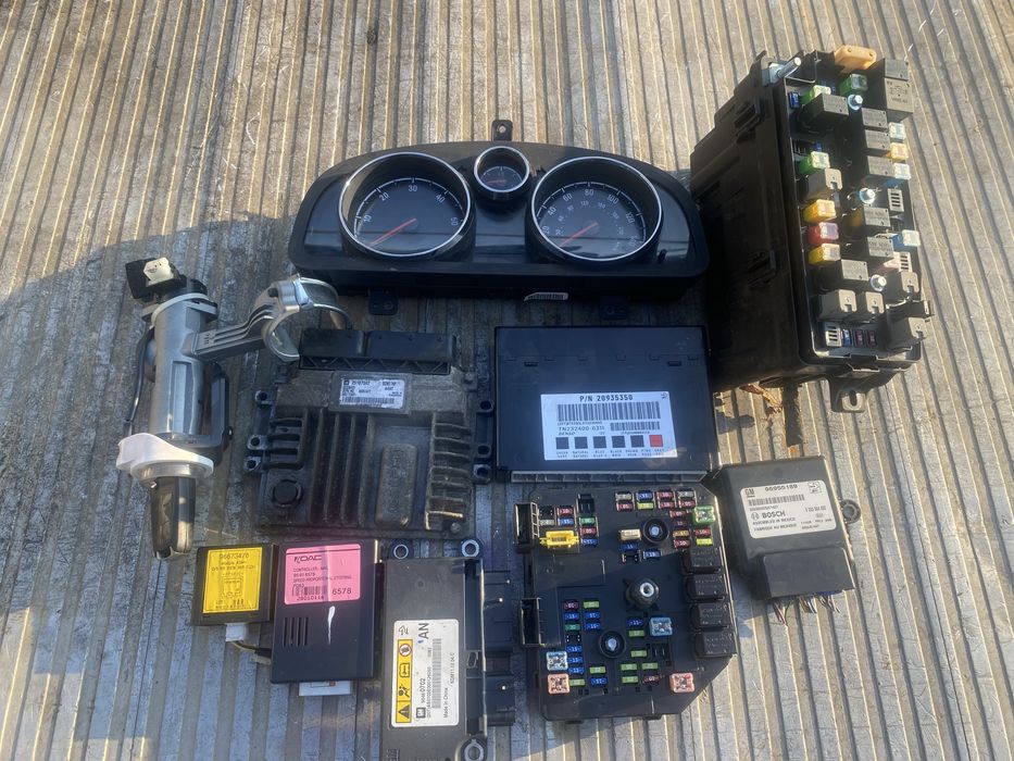 Kit pornire Opel Antara 2.2CDTI Euro 5 Pret 1200 lei