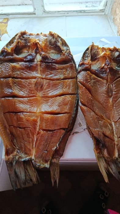 Капченая рыба. Домашнего копчения