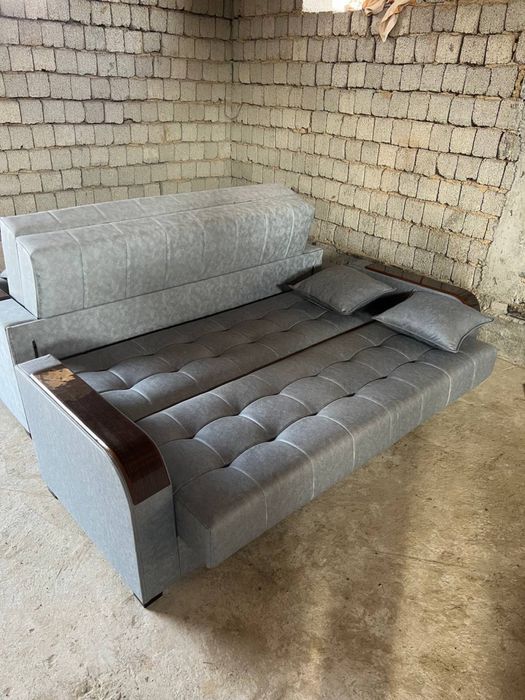 Divan ofis va uy uchun