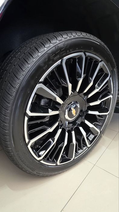 Срочно! Tahoe 2025г модель! Черный! Без пробега!