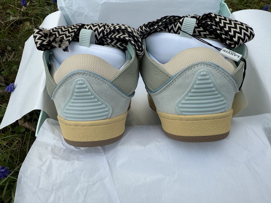 lanvin curb pale blue