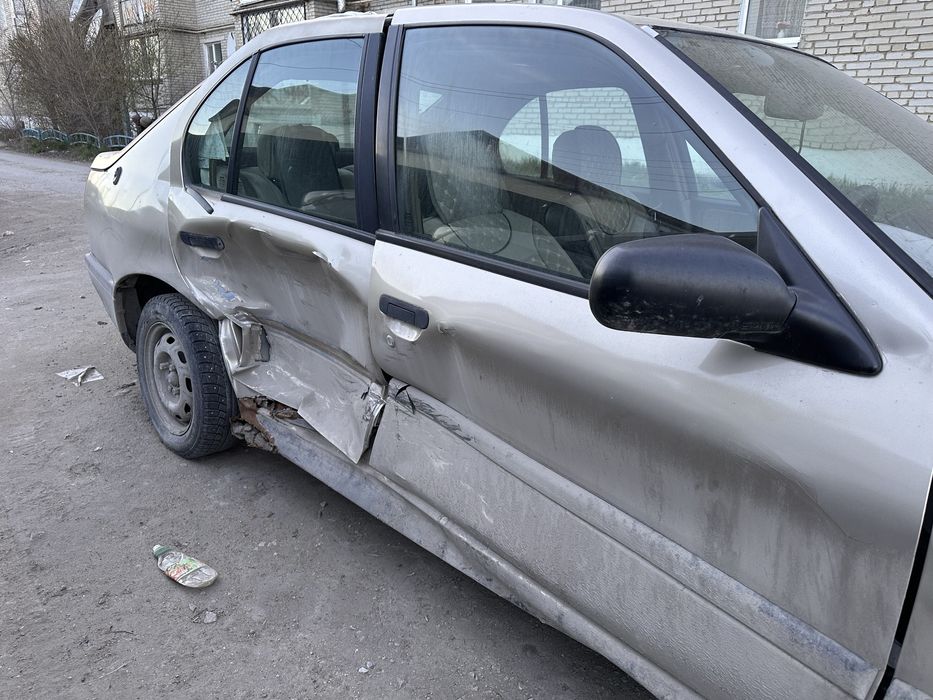 Nissan pimera 1994 года