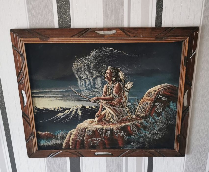 Картина от черно кадифе рамка подпис Вожд с Бизон от Ернесто Санчес