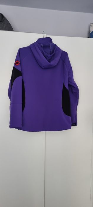 Geacă Mammut pentru femei