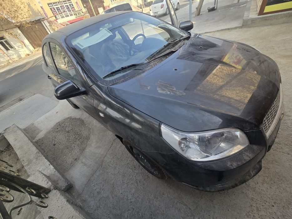 Avtomashina ravon chevralet sotiladi