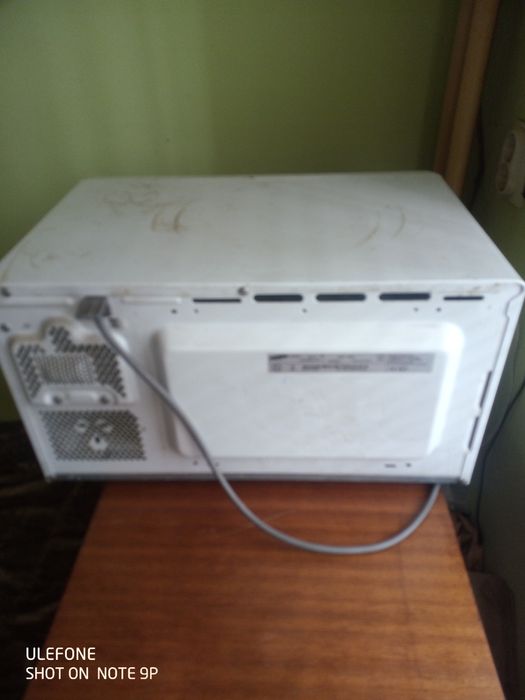 Микровълнова фурна