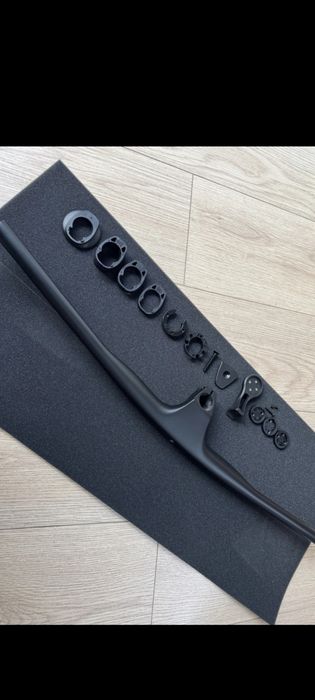 Карбоновый руль матовый