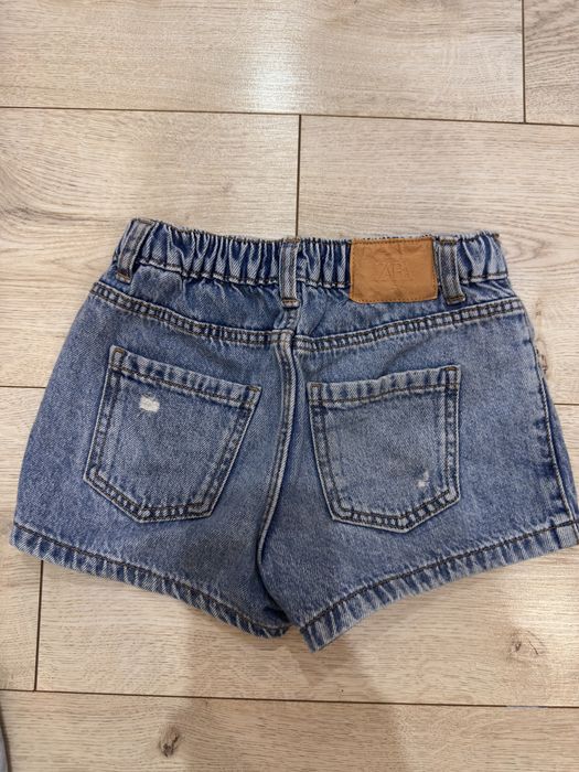 Шорты Zara девочке 5-6 лет размер 116