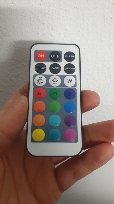 Управляеми с дистанционно диодни лампи