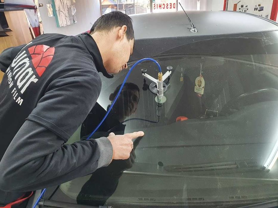 Reparatii Fisuri/Ciobituri Parbrize