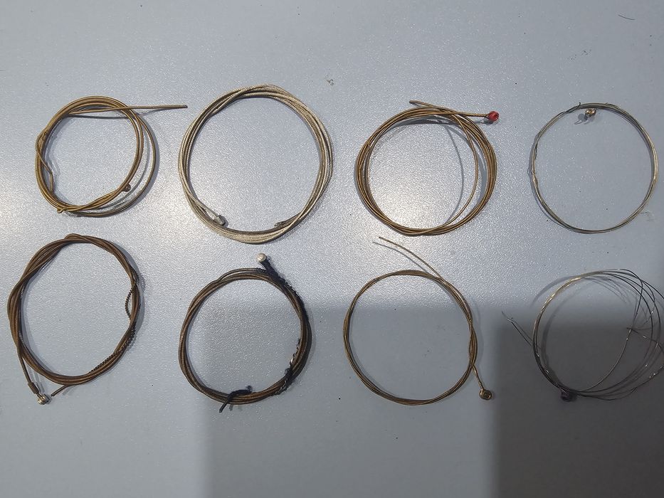 Продаю струны гитарные