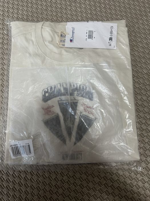 Tricou Champion, marime M, nou cu eticheta