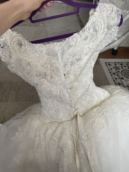 Продам свадебное платье