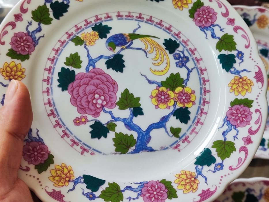 Порцеланови десертни чинии Kahla