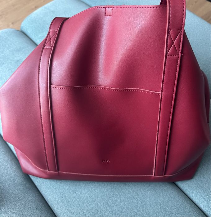 Голяма червена чанта PASQ