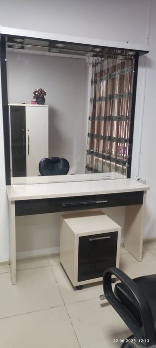 Мебель для салона красоты