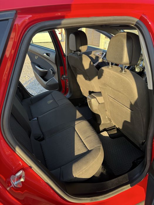 OPEL Astra 2011 — imagine 5