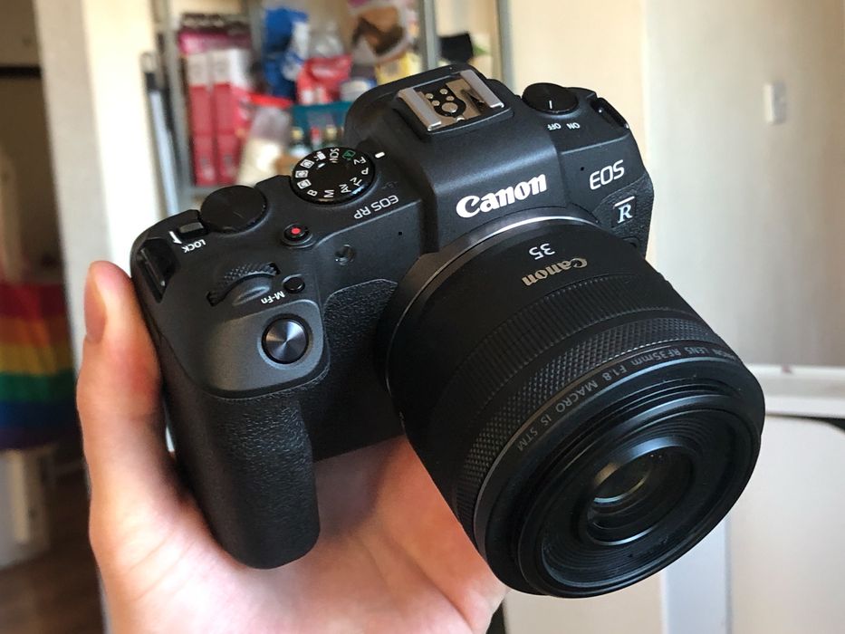 Продам либо обмен Canon EOS RP