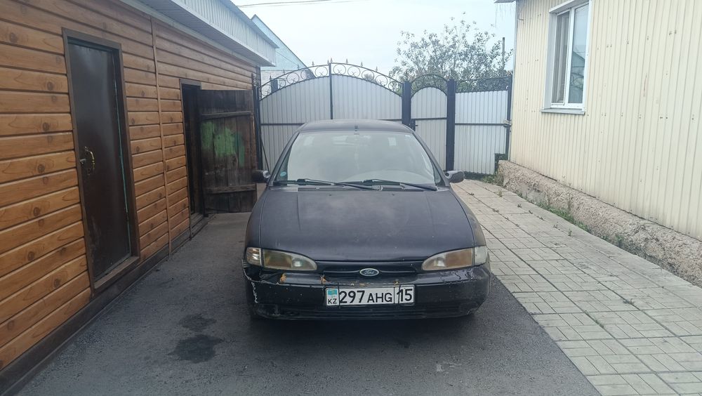 Продам машинку срочно