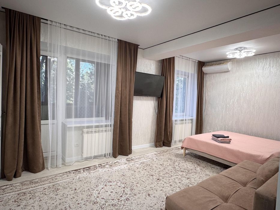 Квартира посуточно Райымбек Саина