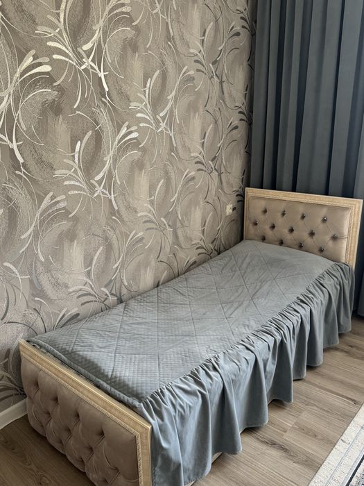 Продаю одно спальную кровати и матрасы