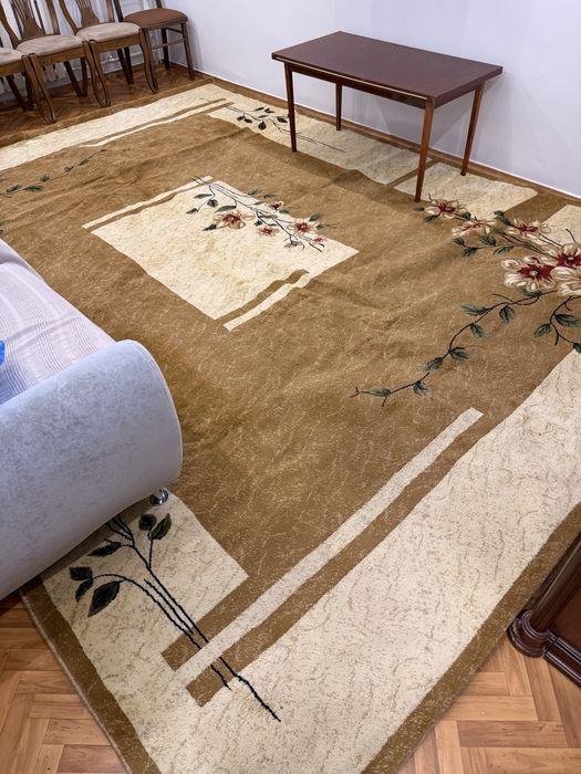 Ковер в отличном состоянии