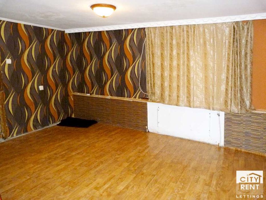 Дава се под наем  в Велико Търново, Център - 15 кв.м за 154.53 € - Снимка #2