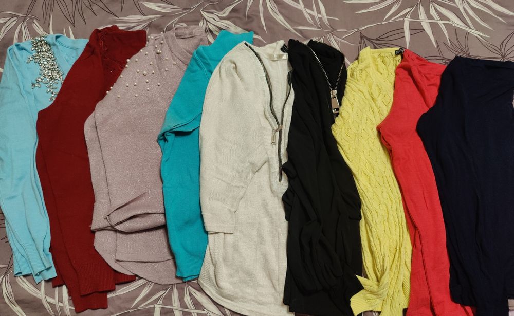 2 пакета одежды б/у 42-44 размер