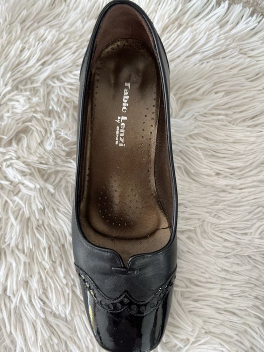 Pantofi de lac cu toc