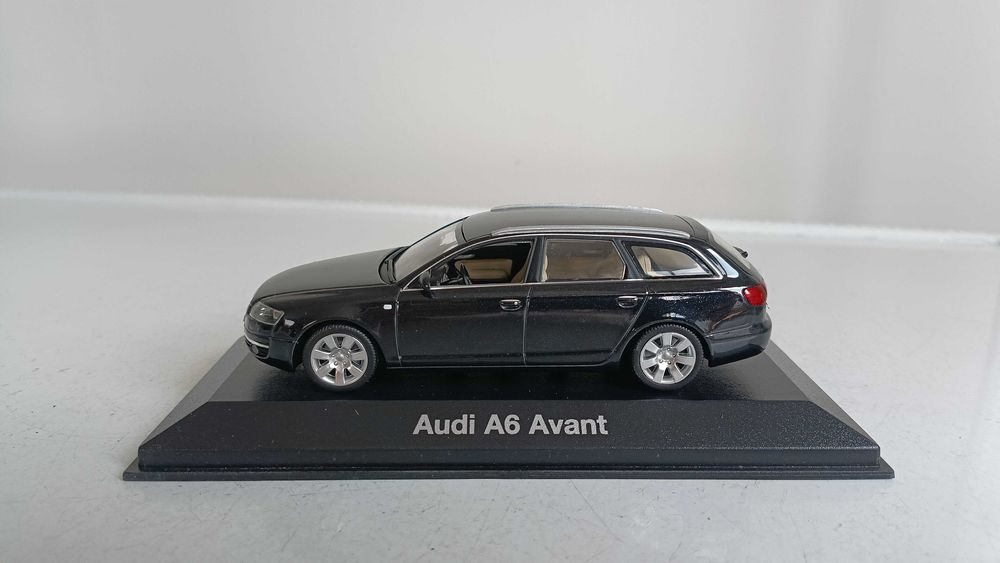 Колекционерски, метални модели Audi на компания Minichamps