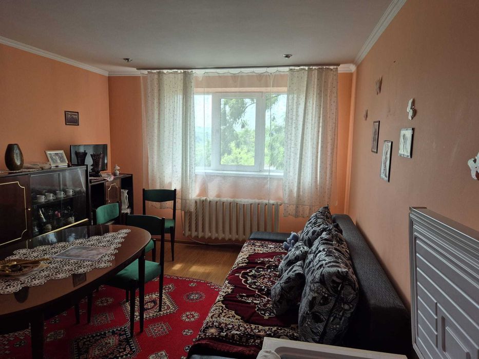 Vând Apartament 2 camere + dependințe