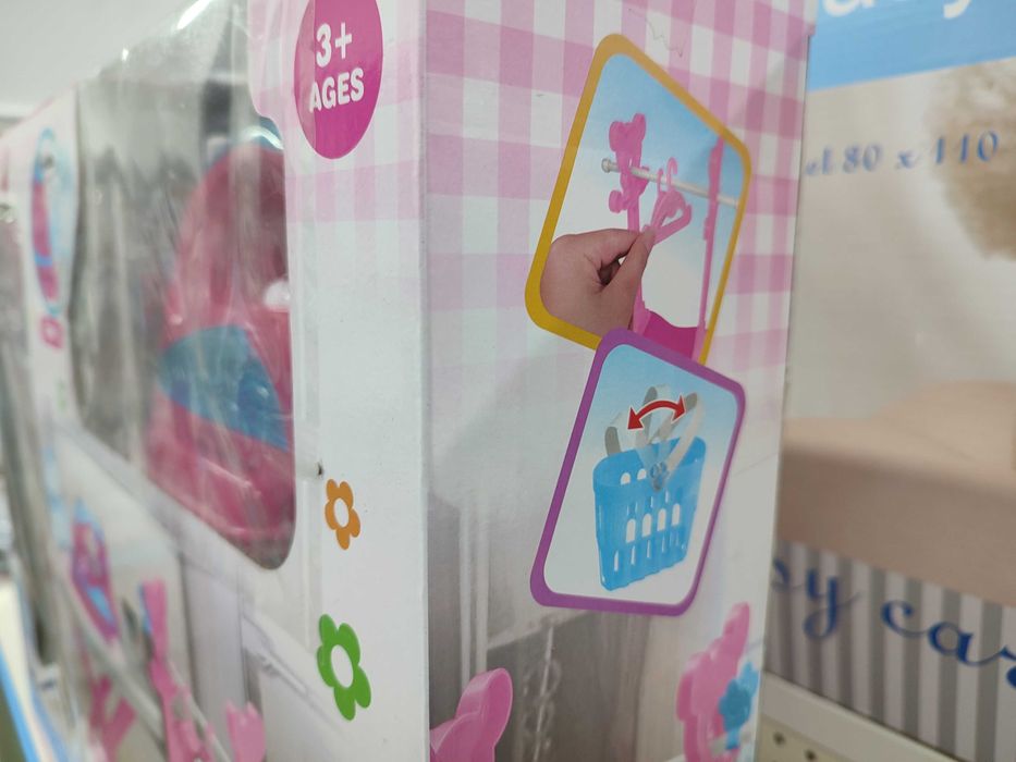 Jucarie Masa de calcat cu fier de calcat si accesorii