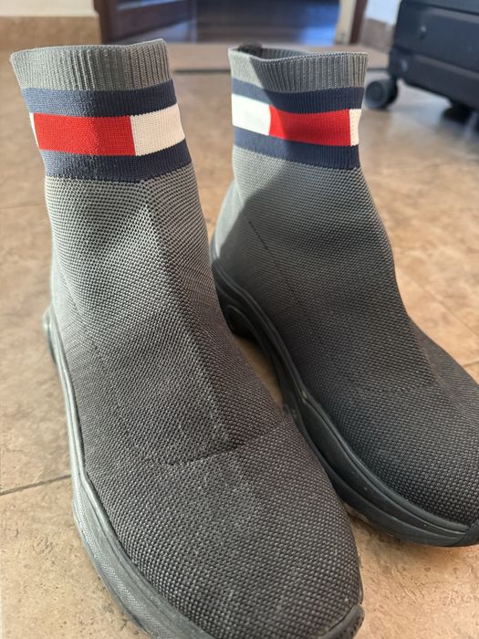 Обувки Tommy Hilfiger