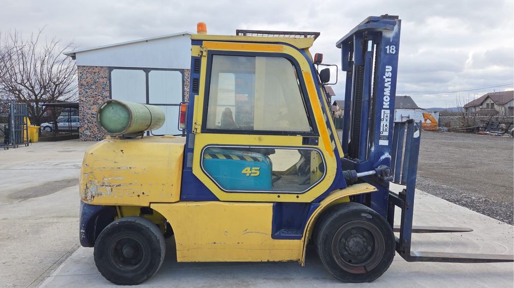 Stivuitor komatsu 6500 kg