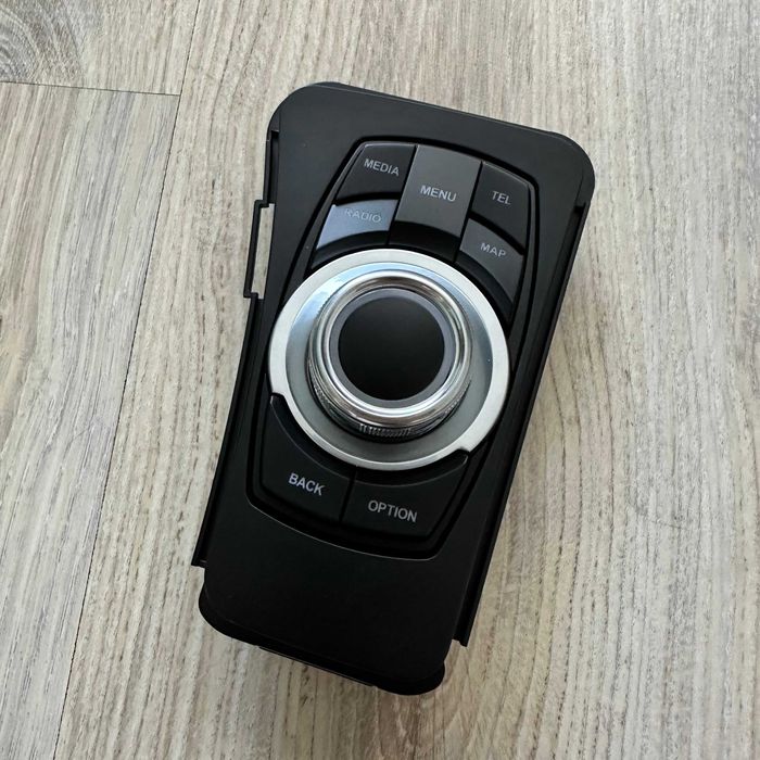 Ecran Navigatie BMW Seria 3 E90 E91 E92 E93 Radio CIC CCC NBT | Apple CarPlay Wireless | Android Auto Wireless | GPS | Bluetooth | Multimedia