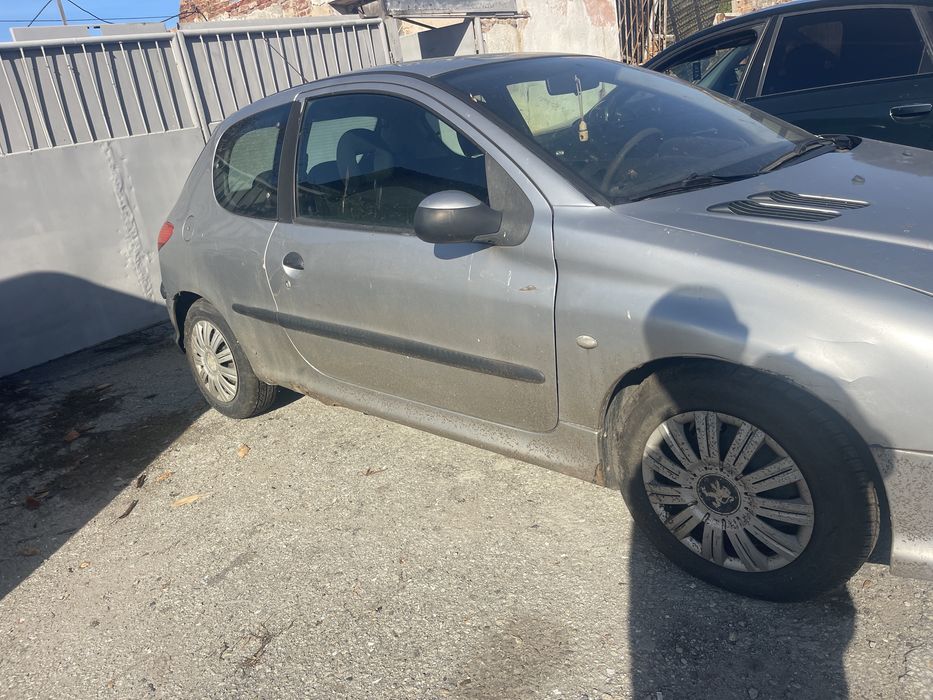 Peugeot 206 na chasti  пежо 206 на части
